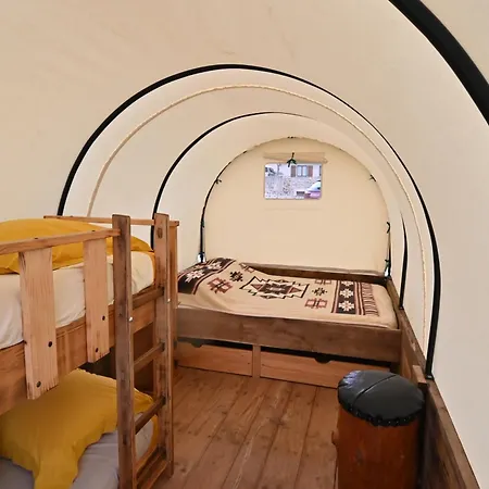 招待所 Les De L'ouest