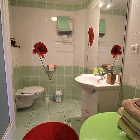 Les De L'ouest 招待所